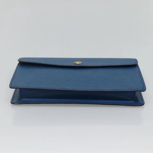 LOUIS VUITTON Epi Montaigne 27 Clutch Bag Blue M52655 LV Auth 118543 - Picture 13 of 15